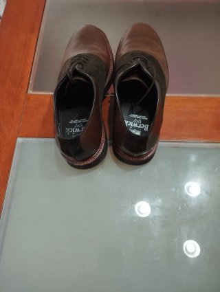 Zapatos Clásicos Berwick 1707 Marrones