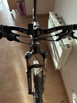 Bicicleta Canyon Nerve XC Doble Suspensión