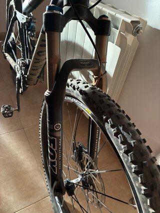 Bicicleta Canyon Nerve XC Doble Suspensión