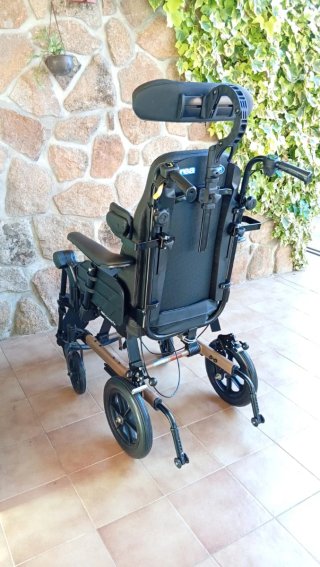 Silla de ruedas REA CLEMATIC PRO