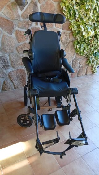 Silla de ruedas REA CLEMATIC PRO