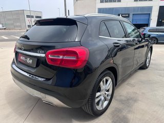 Mercedes-Benz GLA 200 URBAN