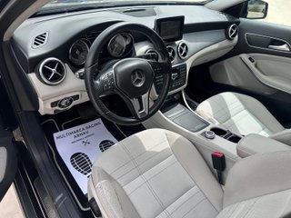 Mercedes-Benz GLA 200 URBAN