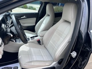 Mercedes-Benz GLA 200 URBAN