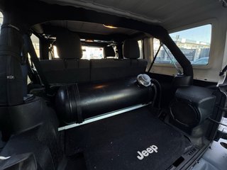 Jeep Wrangler Rubicon  2012
