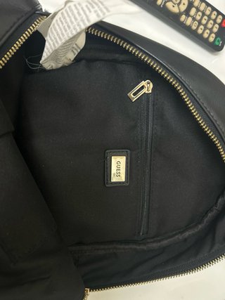 Mochila Guess Negra