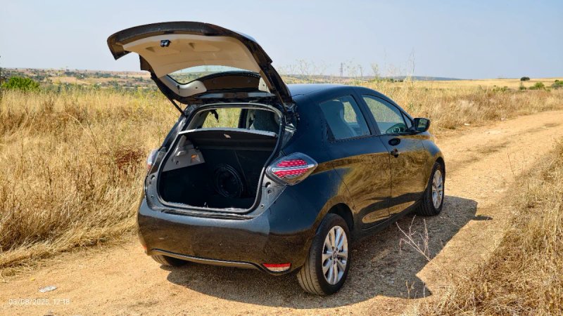Renault ZOE 2020 - foto 1