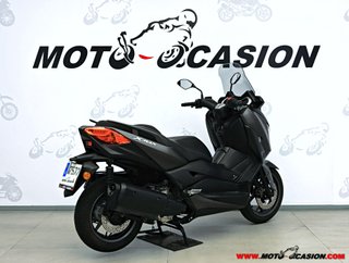 YAMAHA X-MAX 300 -APTA A2-
