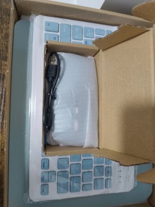 iPad 9ª Gen Plata + Accesorios ( Leer descripción)