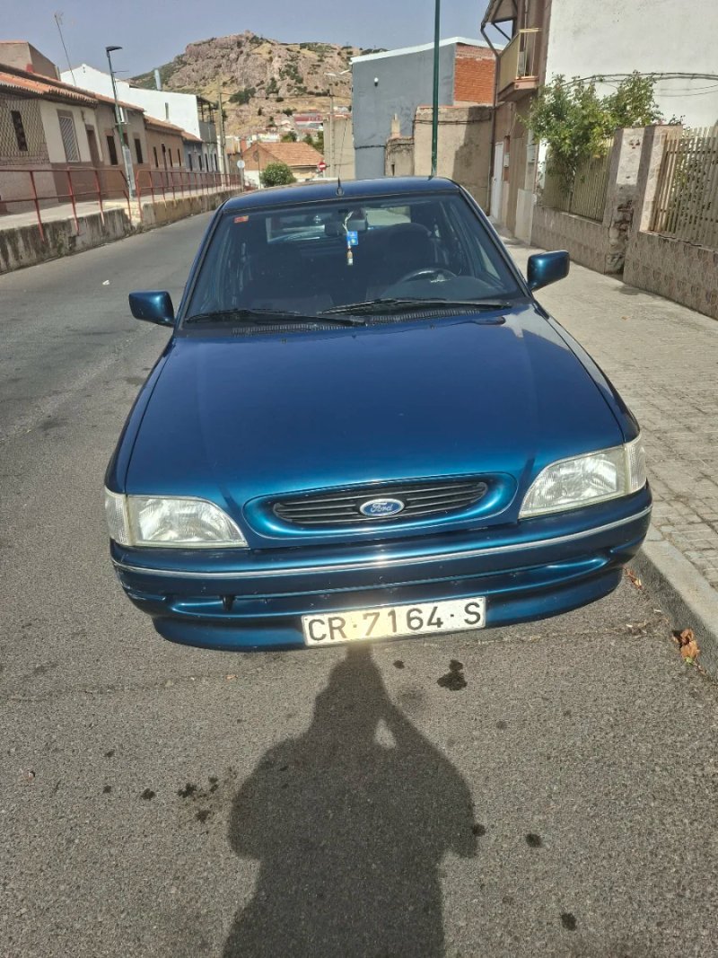 Ford Escort 1994 - foto 1