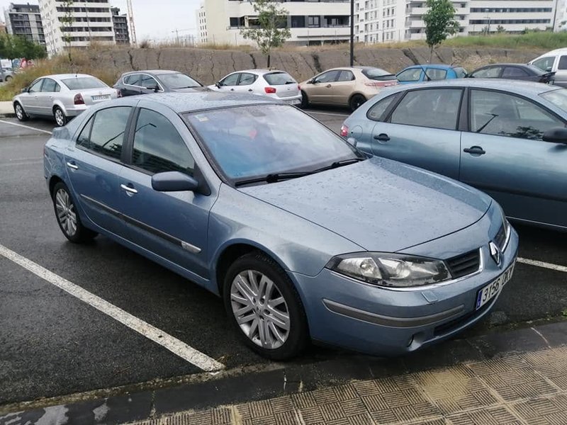 Renault Laguna 2005 - foto 1