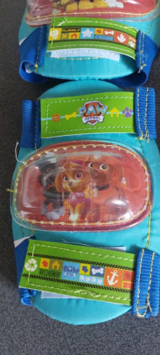 Casco y protecciones Patrulla Canina