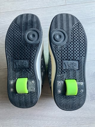 Zapatillas Heelys con Ruedas TALLA 33