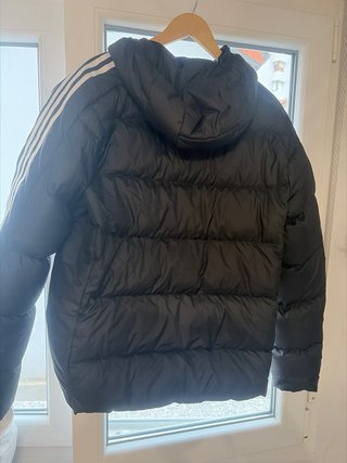 Plumífero Adidas Negro con Rayas Blancas