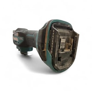 MULTIHERRAMIENTA MAKITA DTM52 CON BATERIA Y CARGADOR