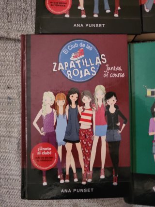 Libros zapatillas rojas