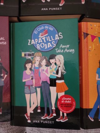 Libros zapatillas rojas