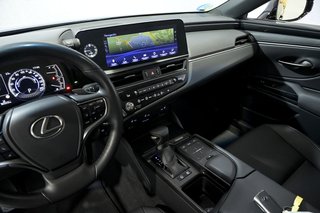 Lexus ES 2.5 300h ECO