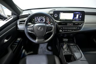 Lexus ES 2.5 300h ECO