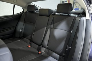 Lexus ES 2.5 300h ECO