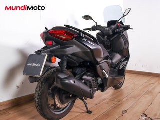 YAMAHA X-MAX 125