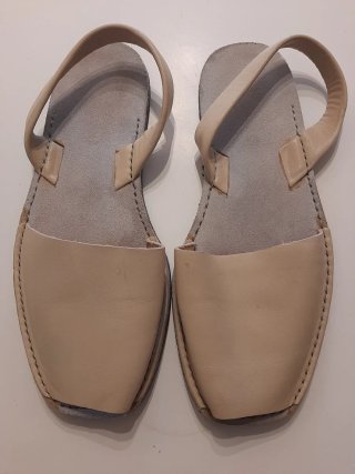 Sandalias Menorquinas Beige