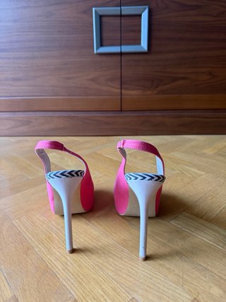 Zapatos de tacón rosa talla 37
