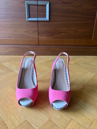 Zapatos de tacón rosa talla 37