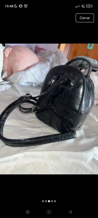 Mochila charol negra
