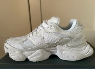 New Balance 9060 Blanco