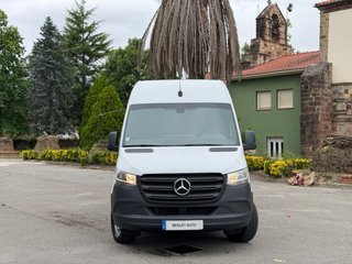 Mercedes Sprinter Manual Larga 7 Metros L3H2 2023