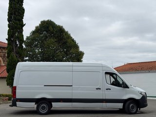 Mercedes Sprinter Manual Larga 7 Metros L3H2 2023