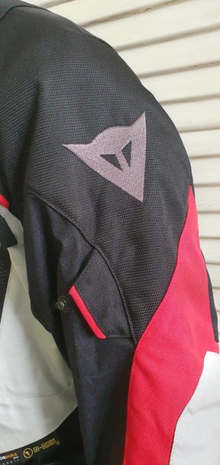 Chaqueta Dainese talla 48