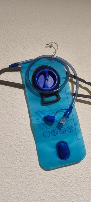 Chaleco de hidratación azul