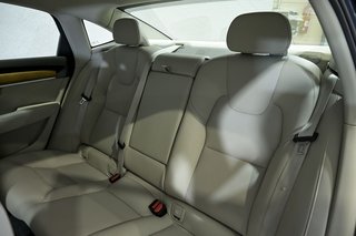 Volvo S90 2.0 B4 G Momentum Pro Auto