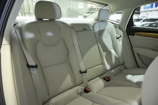 Volvo S90 2.0 B4 G Momentum Pro Auto