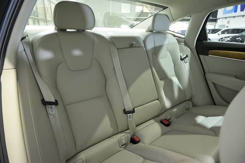 Volvo S90 2022, foto 18