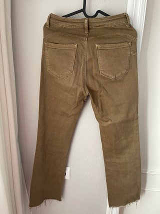 Pantalones vaqueros push up marrones