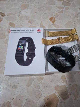 Huawei Band 4 Pro con correas extra