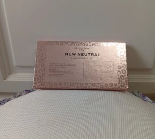 Paleta de sombras de Revolution