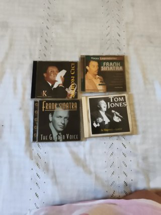 Lote 4 CDs Música Americana: Sinatra, Tom Jones