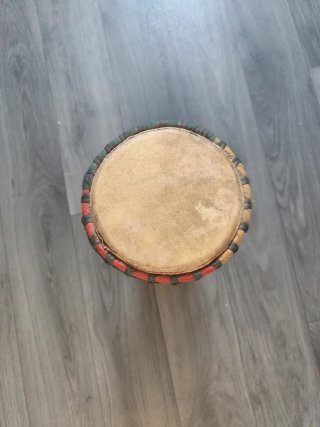 Tambor africano tradicional