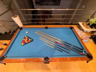Mesa de billar con kit de juego