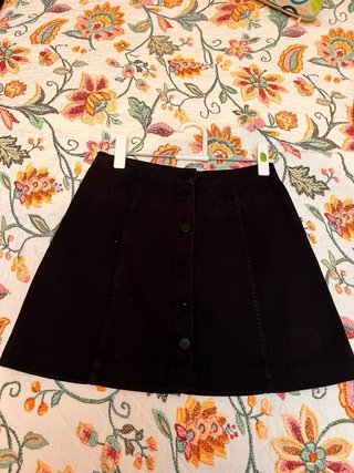 Falda vaquera negra botones