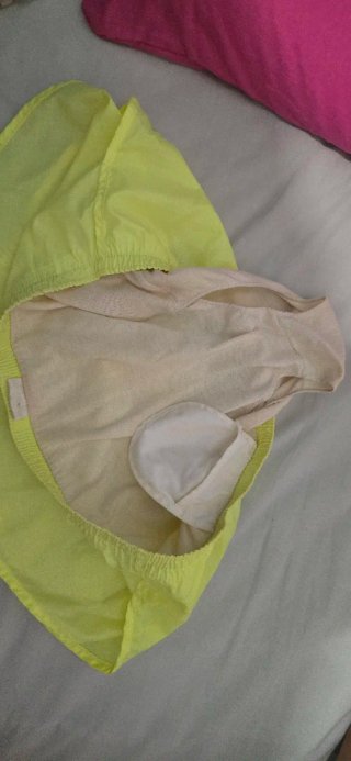 Pantalón corto deportivo Adidas amarillo