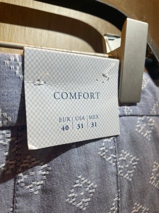 Pantalón Zara NUEVO con etiqueta