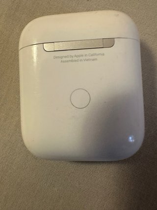 AirPods 2 Apple A2031