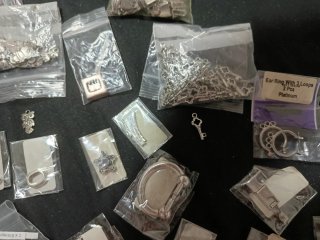 Lote bisutería y manualidades