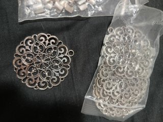 Lote bisutería y manualidades