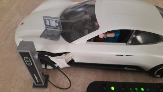 Playmobil Porsche 70765 RC con Luces